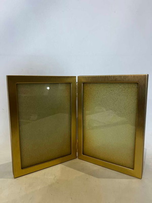 Metal photo frame in gold tone 19x14, used