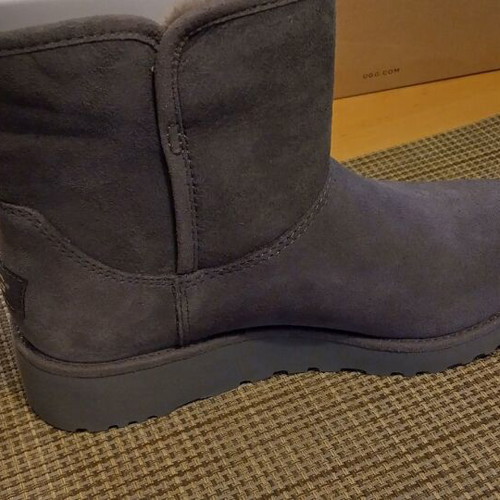 UGG Kristin ankle boots new, gray, size 36