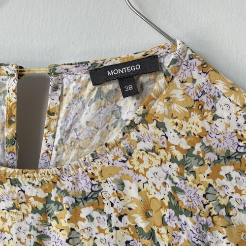 Yellow floral dress with 3/4 sleeves, medium size