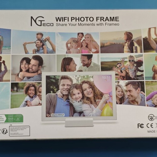 Frameo 10.1-Inch WiFi Digital Photo Frame new with 5000mAh Battery and 32GB Storage