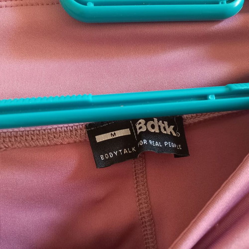 BodyTalk purple sports leggings new, size M