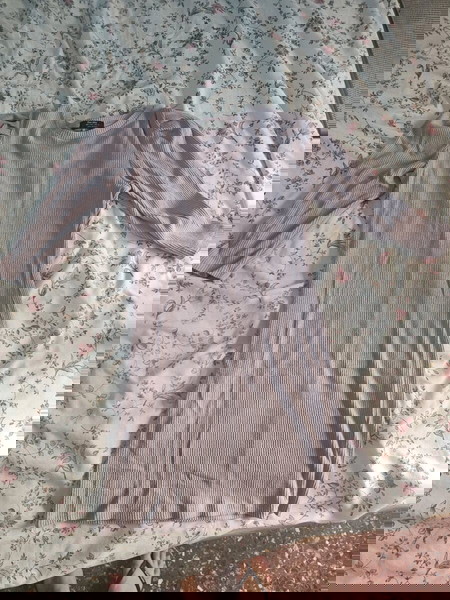 Bershka λιλα φορεμα
