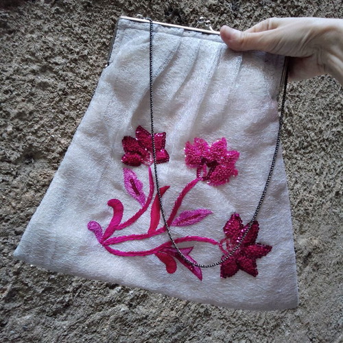 Large fabric bag vintage style with embroidery and chain new
