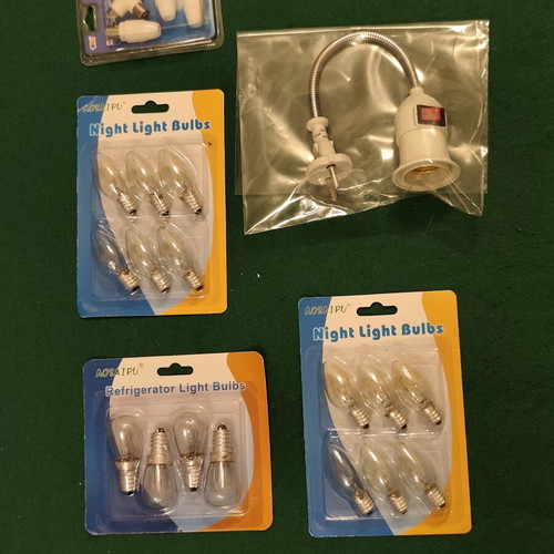 Electrical Lighting Set with Socket Holder, Refrigerator and Night Light Bulbs, Aosaipu