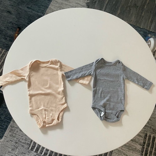 Baby bodysuits new for 0-3 months, pack of 2 pieces