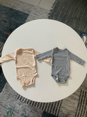 Baby bodysuits new for 0-3 months, pack of 2 pieces