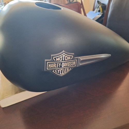 Harley Davidson FXDF Fat Bob 2009 model black matte like new with original insignia