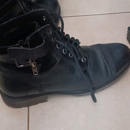 Giorgio Rinaldi leather boot black, size 41, like new