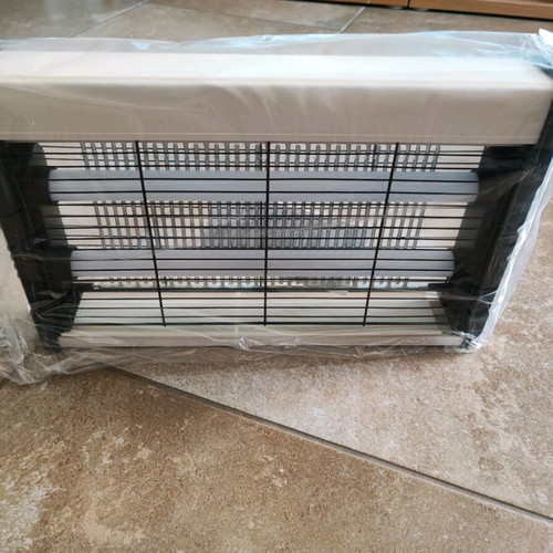 Mosquito and insect killer new with purple light and electric shock