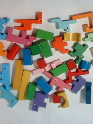 Παιδικό εκπαιδευτικό παιχνίδι με 34 ξύλινα κομμάτια μεταχειρισμένο