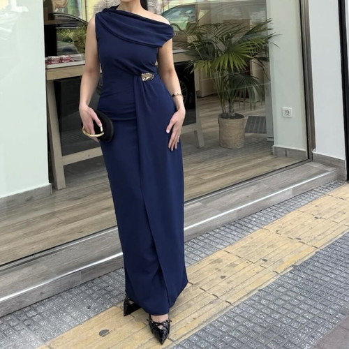 Blue dress