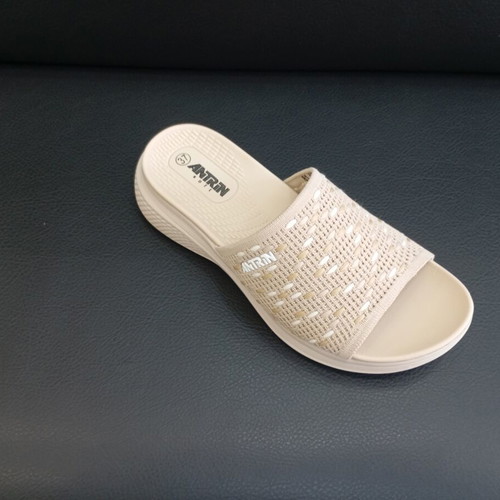 Antrin low platform sandals new, beige, size 36
