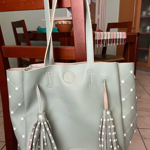 Gaudi shoulder bag petrol like new with multiple compartments