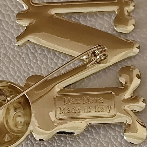 Max Mara Iconic Monogram Teddy Bear Brooch like new, gold tone