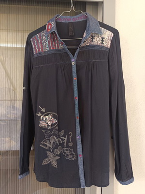 Desigual shirt used, blue