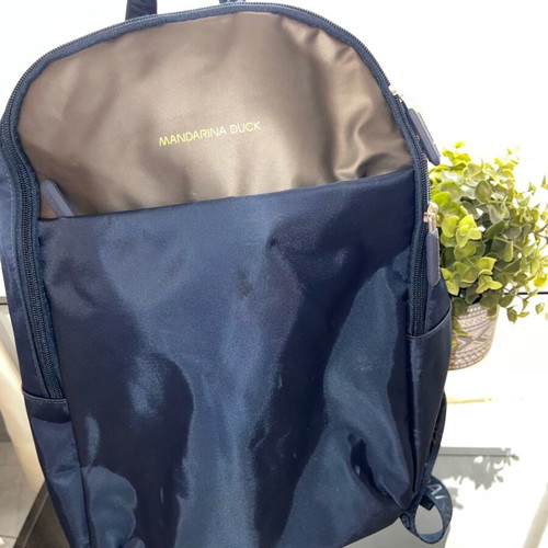 Backpack like new, medium size, blue