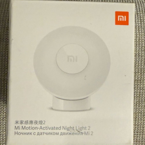 Mi Motion-Activated Night Light 2 like new with motion and light sensors