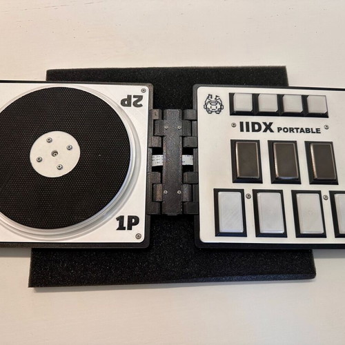 IIDX Portable Controller like new with original box