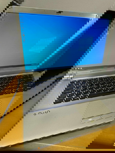 SONY VAIO LAPTOP PCG 3 F1M ΜΕ ΚΑΡΤΑ ΓΡΑΦΙΚΩΝ ΑΤΙ 2GB
