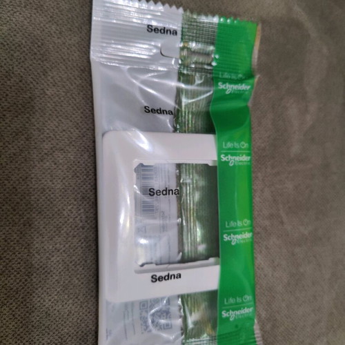 Schneider Sedna RJ45 Cat6 and frame new
