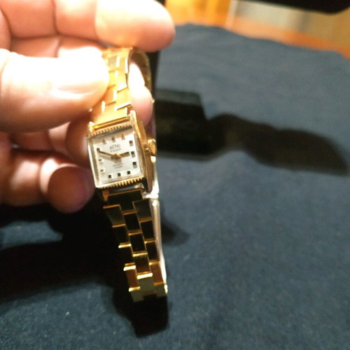 BENO 19 Rubis Incabloc Suisse women's manual wristwatch new with bracelet