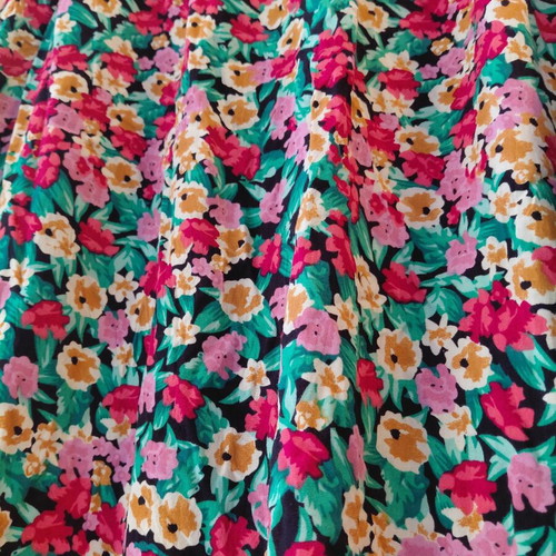 Marlen Summer Floral Maxi Skirt viscose one size like new with slit