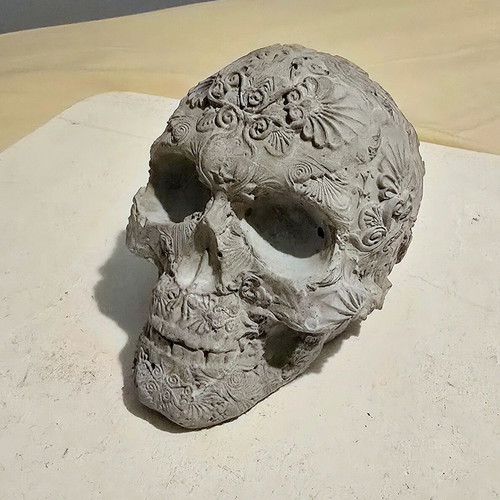 Handmade concrete gothic skull decoration, grey