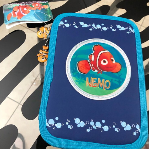 Finding Nemo school pencil case full new Disney