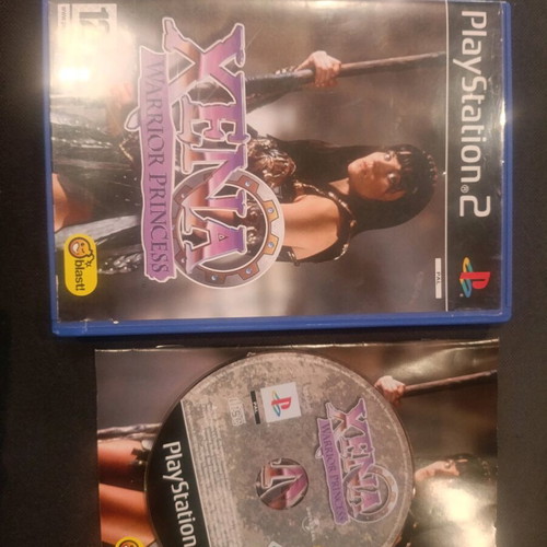 Xena Warrior Princess PlayStation 2 like new, complete excellent