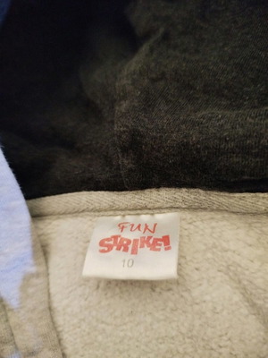 Ζακέτα Fun Strike γκρι μεταχειρισμένη σε καλή κατάσταση μέγεθος 140 εκ.