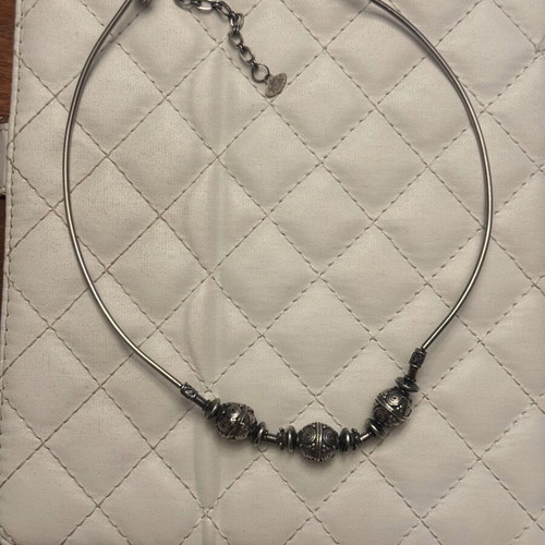 Jenavi silver necklace new