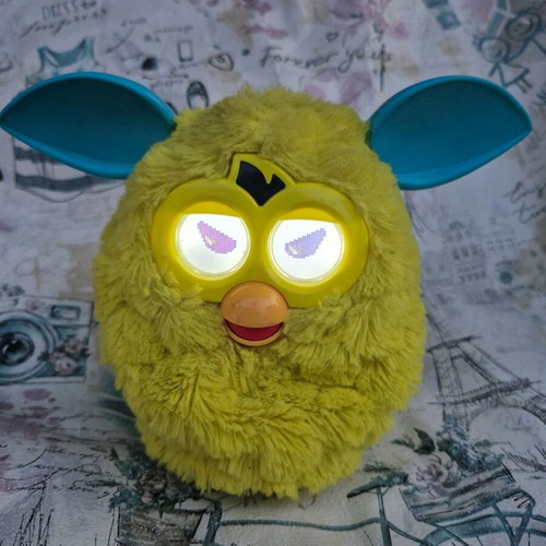 Furby set like new