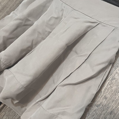 Fabric shorts like new, elastic waist, gray and beige, one size