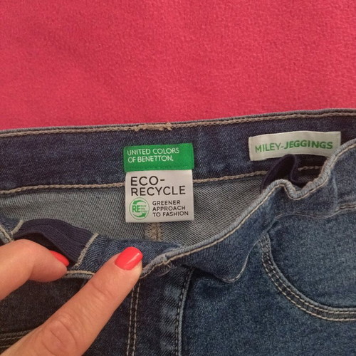 Benetton jeans like new, elastic with adjustable waistband, size 110 cm