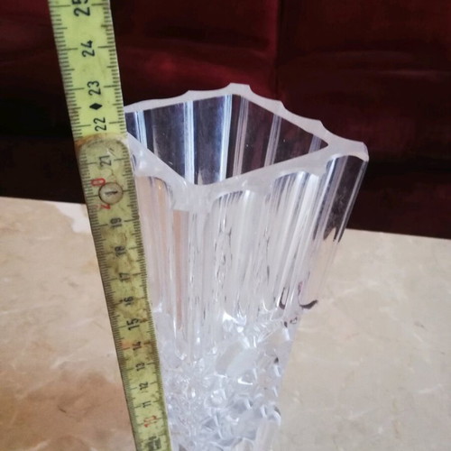 Crystal vase 22 cm like new