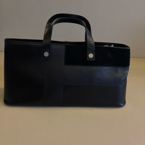 Burberry leather handbag genuine used, black