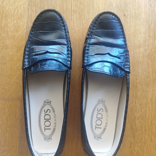 Tod's loafers like new, black, size 37