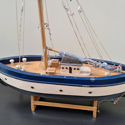 Wooden collectible ship from 1960 used with stand