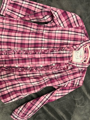 Shirt for 4 years like new, pink and purple