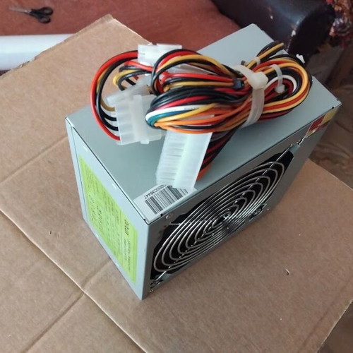 Delux ATX-350W P4 Switching Power Supply 350W with 120mm Fan