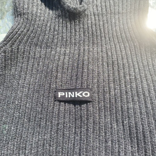Pinko grey knit hat, one size