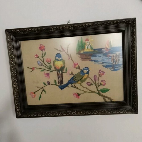 Embroidered painting like new, size 35x25