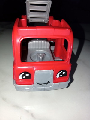 Детска пожарна кола Fisher Price като нова