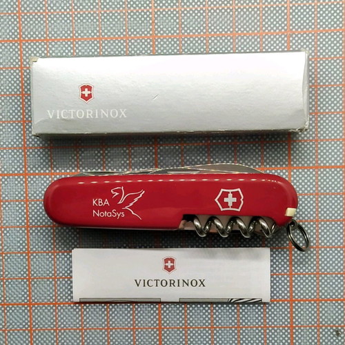 Classic Victorinox Swiss Army Knife Pocket Multitool New
