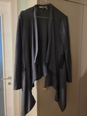 Attrattivo gray cardigan used, herringbone pattern, size L