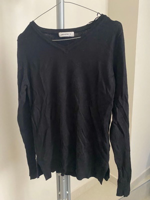 Black fine knit V-neck jumper Pink Woman used, size S