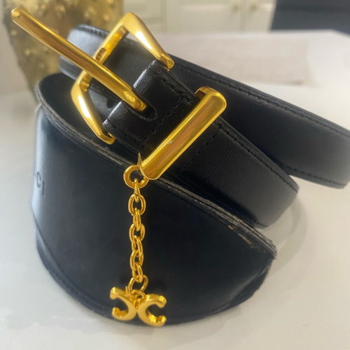Guess leather black belt like new, size 85