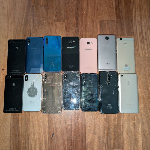 Phone lot 14 devices for parts and repair, unlocked