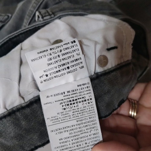 Benetton black jeans No 28 like new