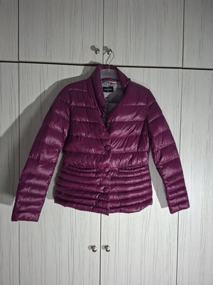Γυναικείο καπιτονέ μπουφάν The Outerwear C&A μεταχειρισμένο, δαμασκηνί